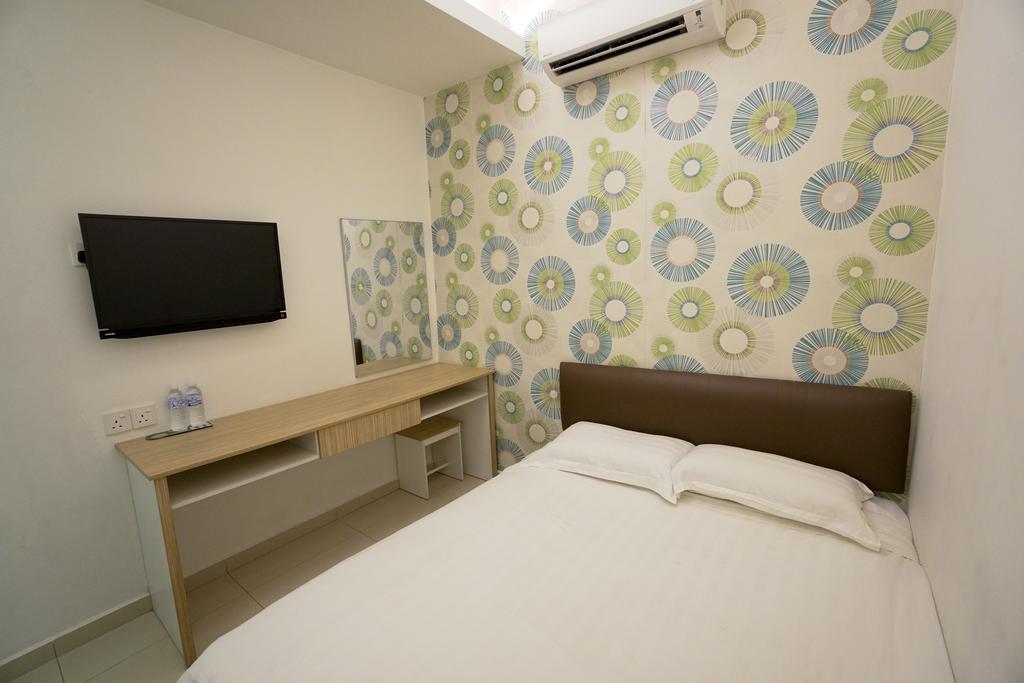 Crystal Garden Hotel Seri Kembangan Exterior foto